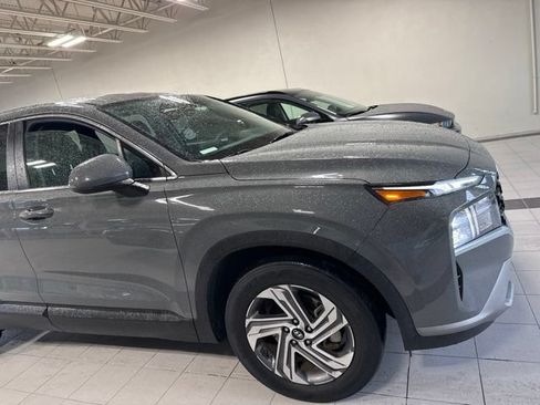 Used 2023 Hyundai Santa Fe SE FWD image 4