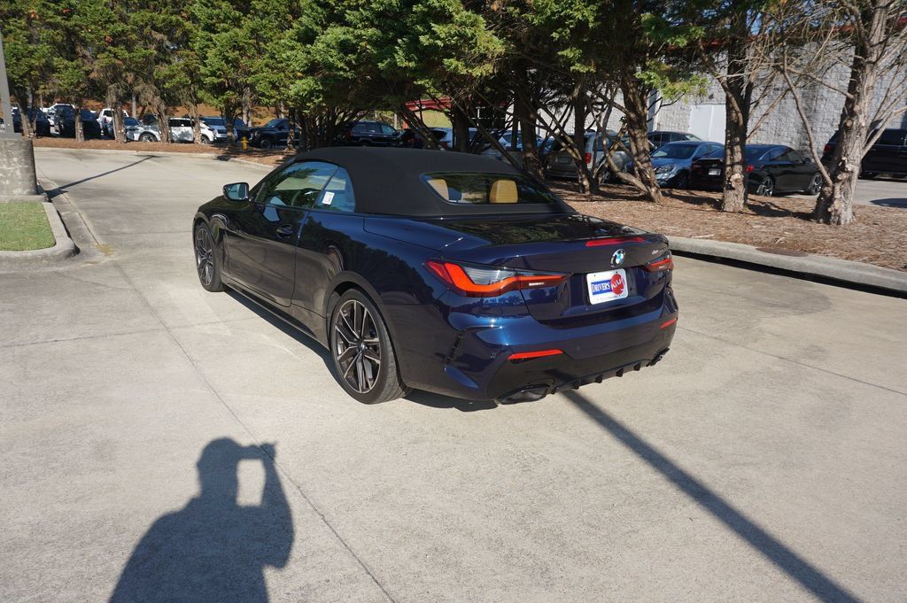 Used 2024 BMW M440i Convertible RWD image 21