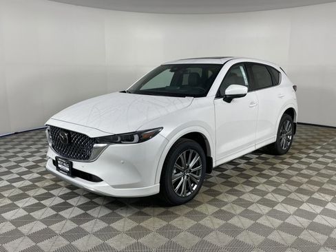 New 2025 MAZDA CX-5 Signature image 1