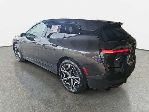 Certified 2024 BMW iX xDrive50 w/ Premium Package image 6