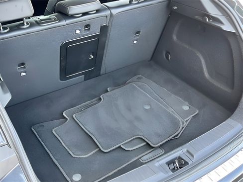 Used 2019 INFINITI QX30 Premium w/ Navigation Package image 46