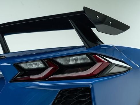 Used 2020 Chevrolet Corvette Stingray Preferred Cpe w/ 2LT Preferred Equipment Group image 15