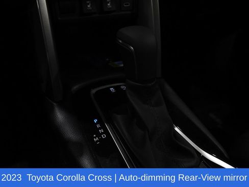 Used 2023 Toyota Corolla Cross XLE w/ Convenience Package AWD/4WD image 25