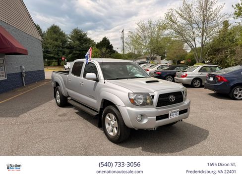 Used 2011 Toyota Tacoma PreRunner w/ TRD Sport Pkg RWD image 8