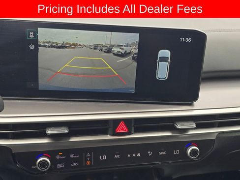 Used 2024 Kia Sorento S w/ Panoramic Sunroof Package AWD/4WD image 21