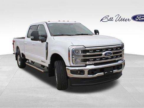 New 2026 Ford F250 XLT w/ XLT Premium Package image 2