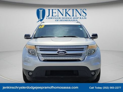 Used 2013 Ford Explorer XLT FWD image 12