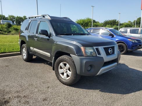Used 2015 Nissan Xterra X RWD image 21
