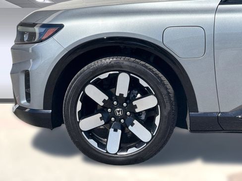 Certified 2024 Honda Prologue Elite image 12