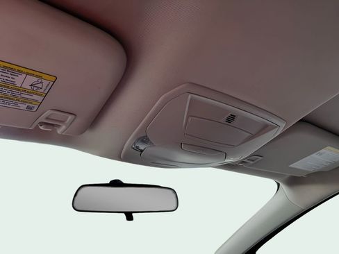 Used 2018 Ford Escape SE image 27