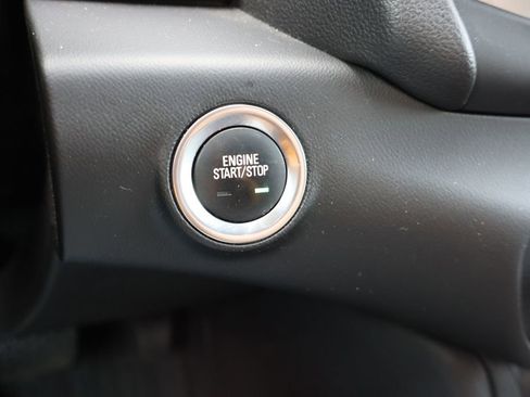 Used 2021 GMC Terrain SLT w/ LPO, Dark Accent Package AWD/4WD image 14