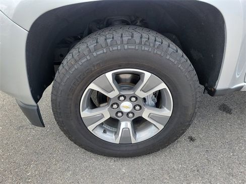 Used 2015 Chevrolet Colorado Z71 image 31