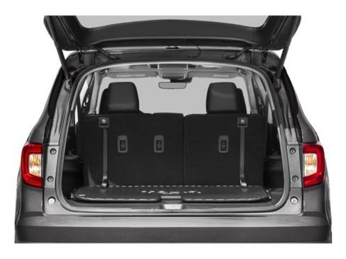 Used 2022 Honda Pilot Touring image 11