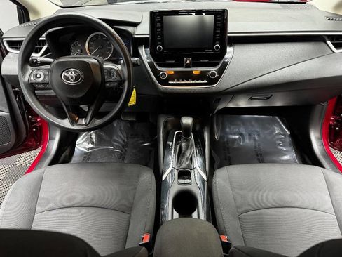 Used 2022 Toyota Corolla LE FWD image 37