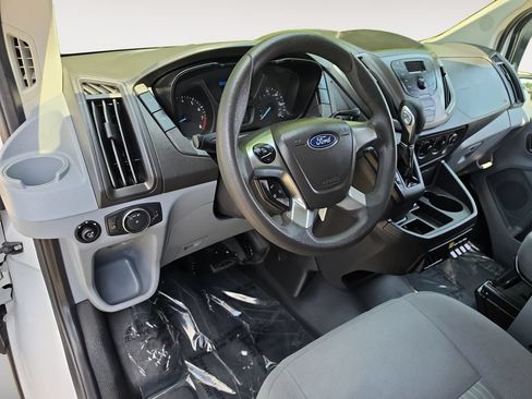 Used 2018 Ford Transit 250 148 Low Roof RWD image 10