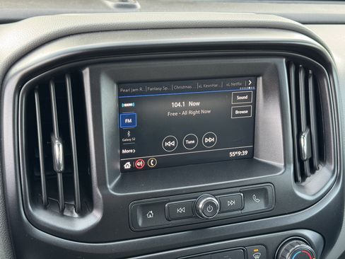 Used 2021 Chevrolet Colorado W/T w/ Custom Special Edition image 27