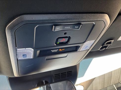 Used 2024 Toyota Tacoma SR image 27