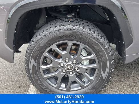 Used 2023 Toyota Tundra Platinum AWD/4WD image 19