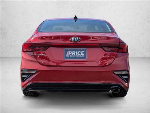 Used 2021 Kia Forte LXS image 6