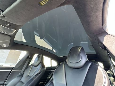 Used 2018 Tesla Model S 75D image 18