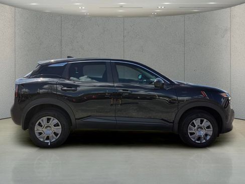 Used 2026 Nissan Kicks S FWD image 6