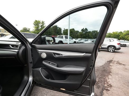 Used 2023 INFINITI QX50 Sport AWD/4WD image 16