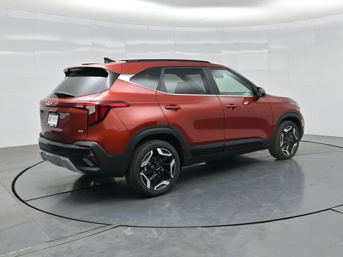 New 2026 Kia Seltos SX w/ SX Sunroof Package AWD/4WD image 39