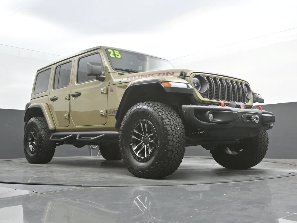 Used 2025 Jeep Wrangler Unlimited Rubicon AWD/4WD image 50