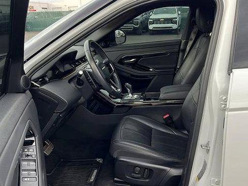 Used 2023 Land Rover Range Rover Evoque R-Dynamic S image 28