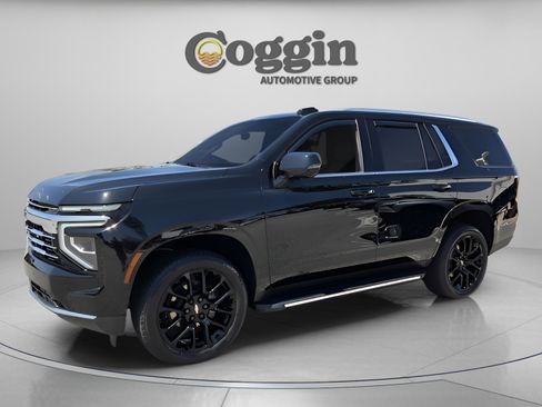 Used 2025 Chevrolet Tahoe LT w/ Comfort Package AWD/4WD image 1