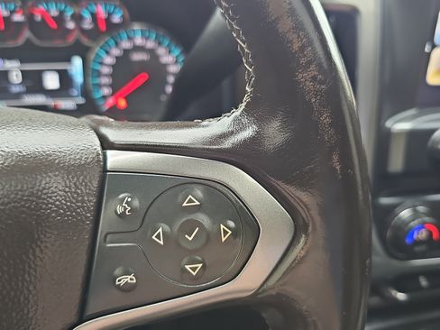 Used 2018 Chevrolet Silverado 1500 LTZ Z71 AWD/4WD image 24