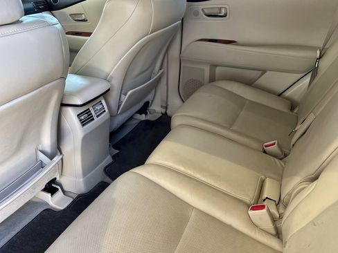 Used 2010 Lexus RX 350 2WD image 15