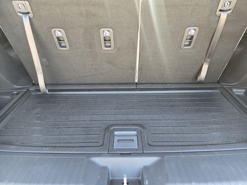 Certified 2025 Honda Pilot Touring image 28
