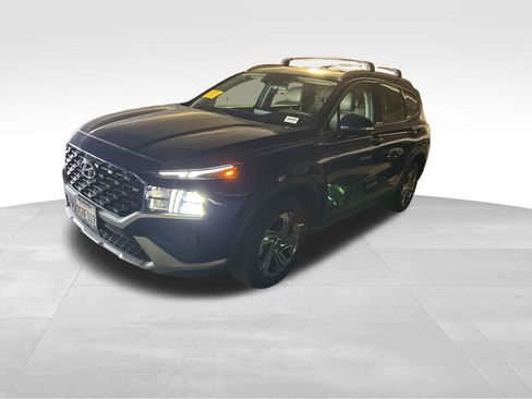 Used 2023 Hyundai Santa Fe SEL FWD image 2
