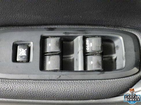 Used 2019 Ford Ranger XL w/ Equipment Group 101A Mid RWD image 16