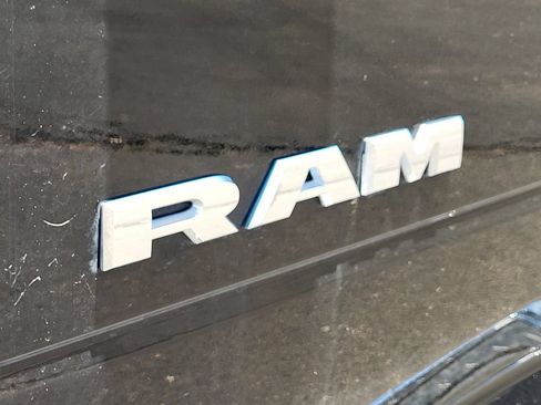 Used 2026 RAM 2500 Big Horn AWD/4WD image 13