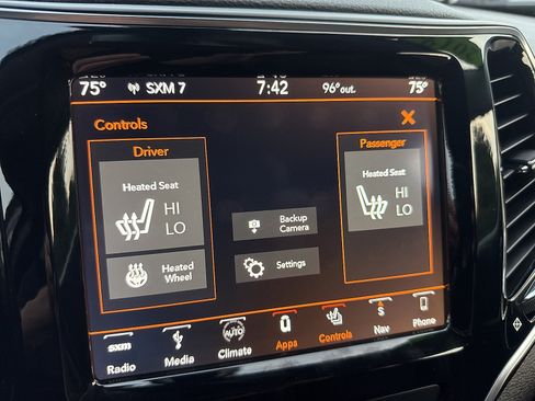 Used 2019 Jeep Cherokee Limited w/ Trailer Tow Group AWD/4WD image 60