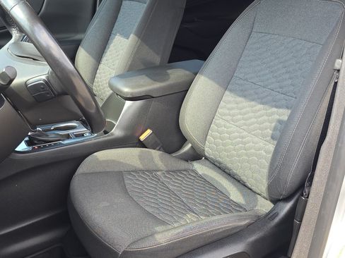 Used 2019 Chevrolet Equinox LT FWD image 26