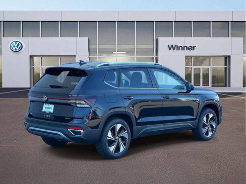 New 2026 Volkswagen Taos SE AWD/4WD image 5