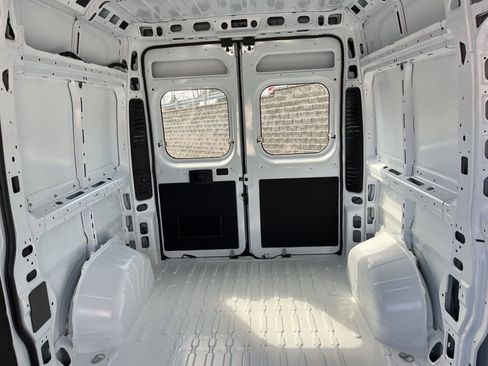 New 2026 RAM ProMaster 2500 image 25