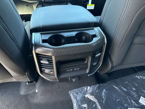 New 2026 RAM 1500 4x4 Crew Cab image 22