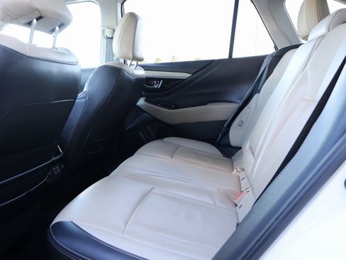 Used 2023 Subaru Outback Limited image 19