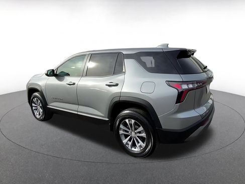 Used 2025 Chevrolet Equinox LT image 10