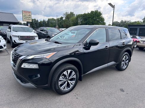 Used 2023 Nissan Rogue SV AWD/4WD image 5