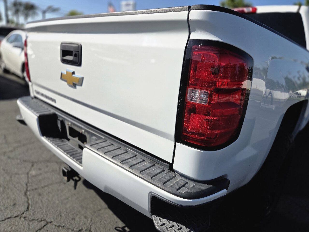 Used 2018 Chevrolet Silverado 1500 Custom RWD image 22