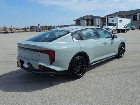 Used 2025 Kia K4 GT-Line Turbo image 7