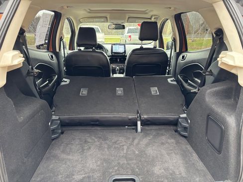 Used 2019 Ford EcoSport Titanium image 12