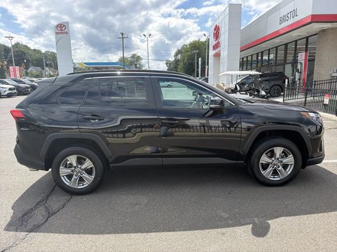 Used 2024 Toyota RAV4 XLE w/ Convenience Package AWD/4WD image 8