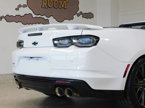 Used 2024 Chevrolet Camaro ZL1 RWD image 86