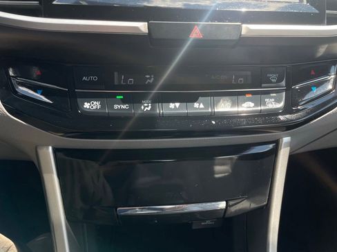 Used 2017 Honda Accord EX-L image 24